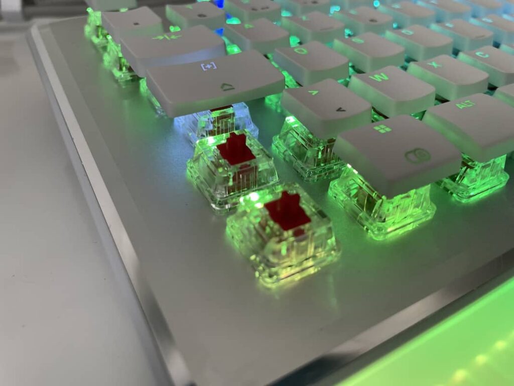 IMG 4359 Roccat Vulcan II Max Cherry MX