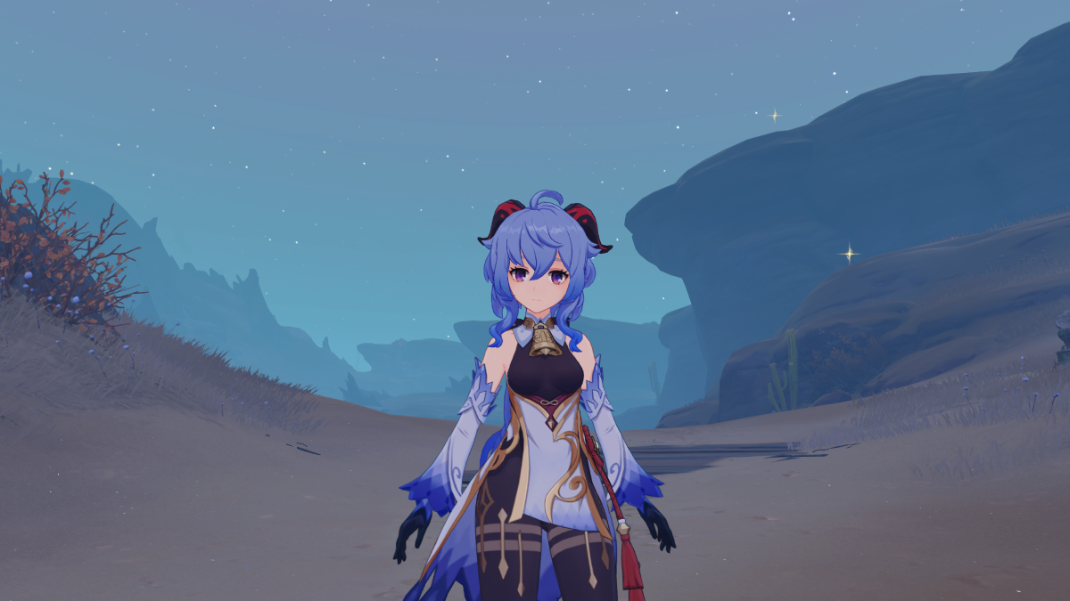 Genshin Impact – Les premiers materiaux de la Grande Ascension Une capture d’écran de Ganyu debout dans le désert de Sumeru à Genshin Impact.