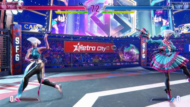 Tous les mouvements speciaux AKI dans Street Fighter 6 listes Une capture d’écran de Street Fighter 6 d’A.K.I. interprétant Nightshade Pulse.