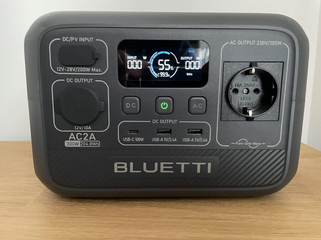 BLUETTI AC2A 8 BLUETTI AC2A 8