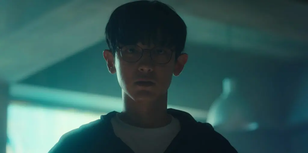 1724471051 3 Decomposons chaque episode de The Frog et resolvons laffaire The Frog Saison 1 (épisodes 1-8) Récapitulatif et analyse