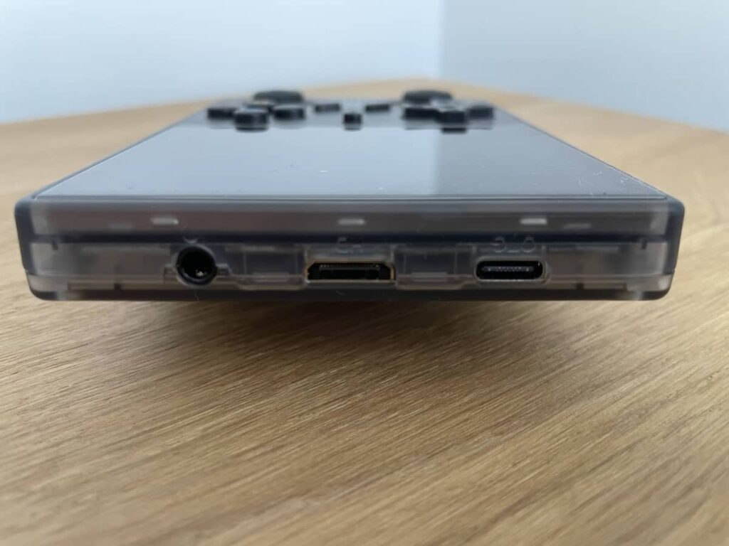Anbernic RG353V 11 Anbernic RG353V 11