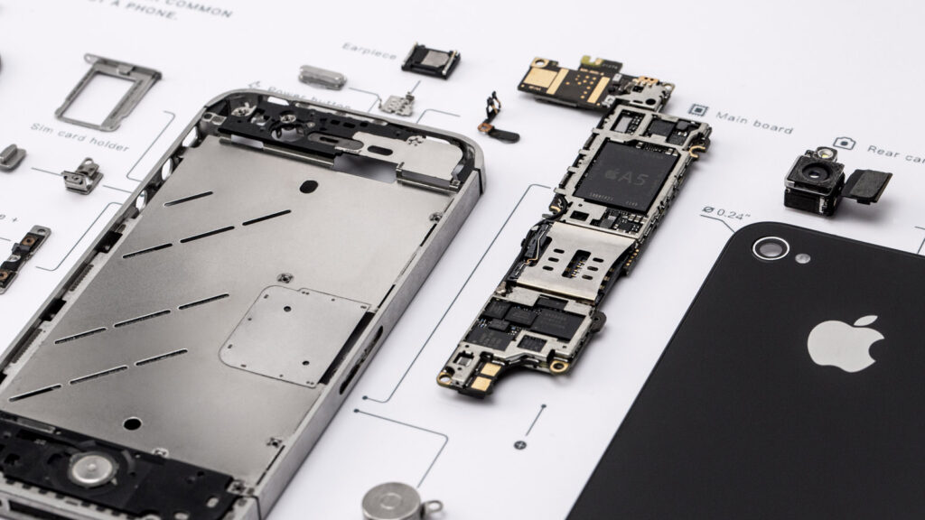 iPhone 4S 02 iPhone 4S 02