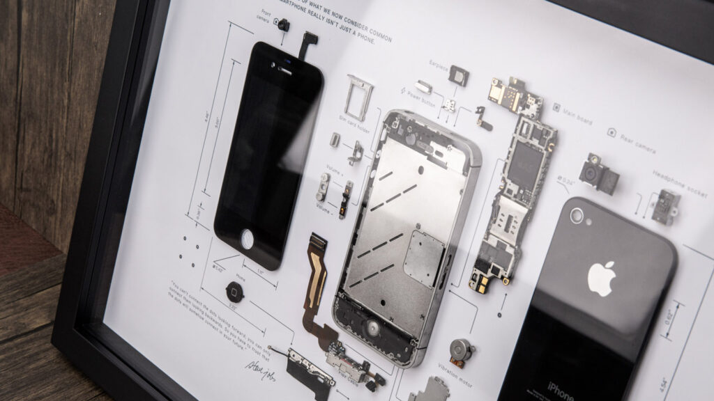 iPhone 4S 04 iPhone 4S 04