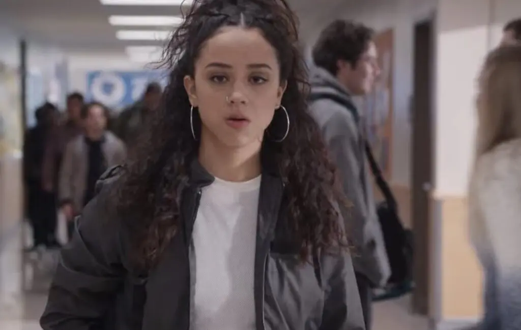 1730571025 38 Tout ce qui sest passe dans la saison 2 de.webp Trinkets Saison 2, Épisode 9