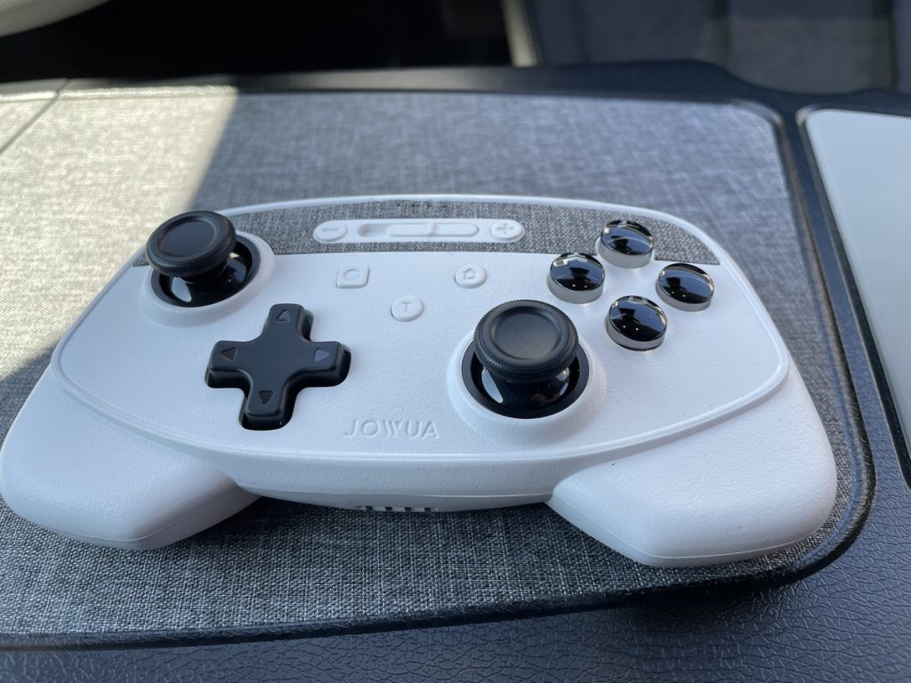 manette jowua tesla 1 manette jowua tesla 1