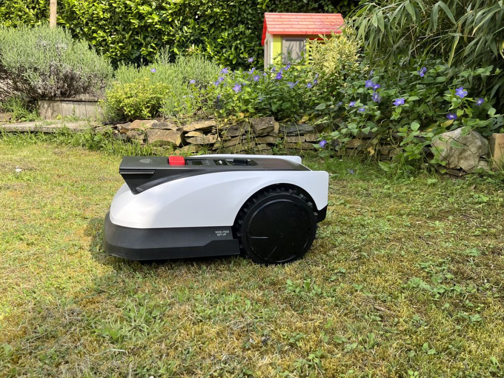 Ecovacs GOAT O800 RTK 29 Ecovacs GOAT O800 RTK 29