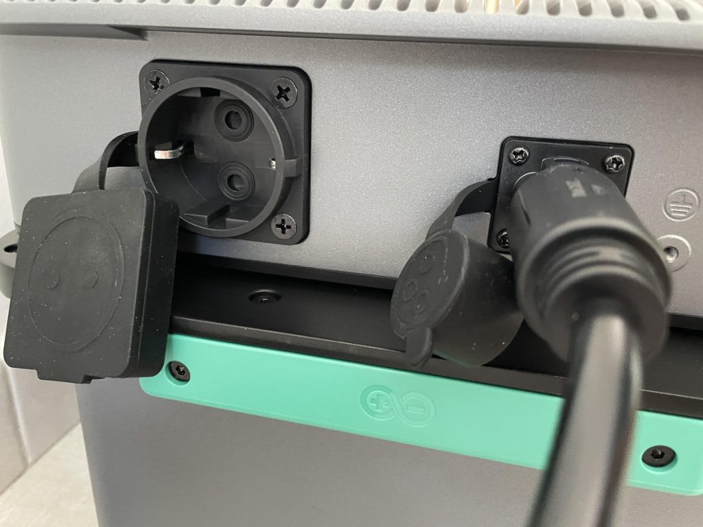 Zendure SolarFlow 2400 AC 14 Zendure SolarFlow 2400 AC 14