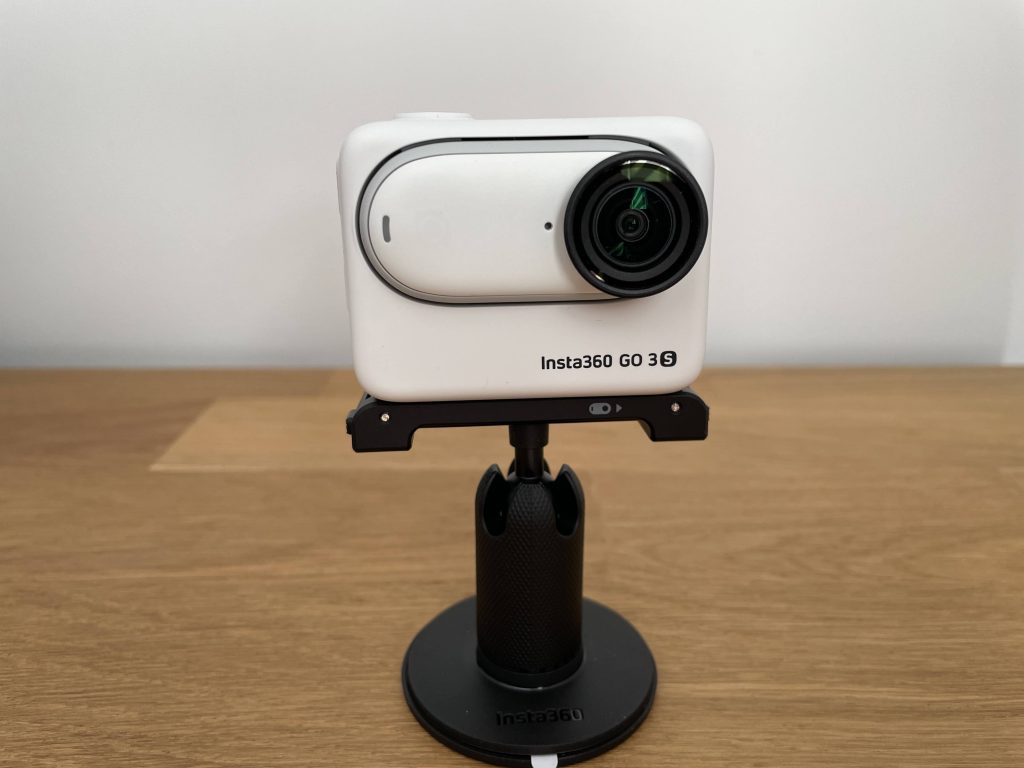 Insta360 GO 3S 4 Insta360 GO 3S 4