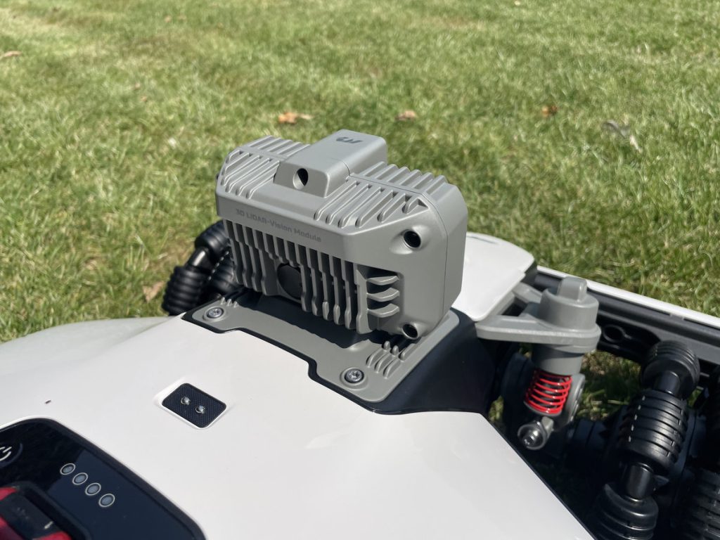 Mammotion LUBA Mini AWD LIDAR 13 Mammotion LUBA Mini AWD LIDAR 13