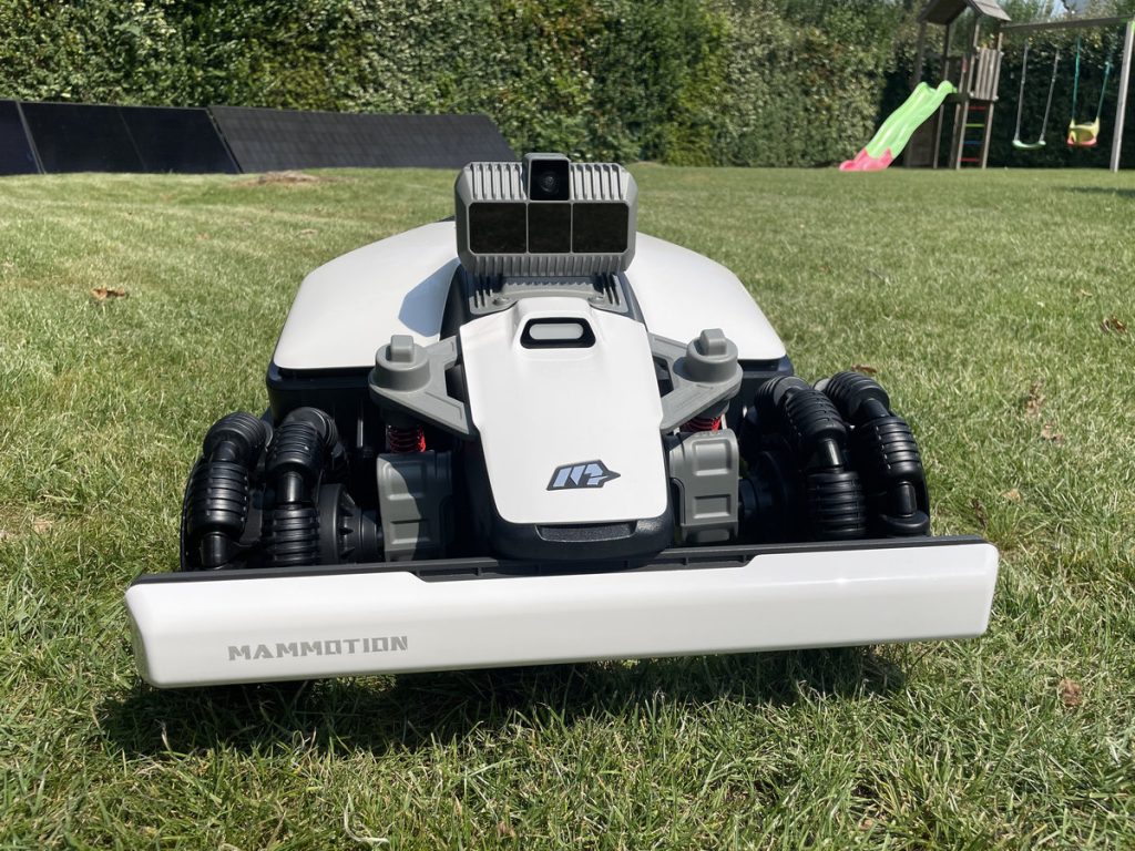 Mammotion LUBA Mini AWD LIDAR 6 Mammotion LUBA Mini AWD LIDAR 6