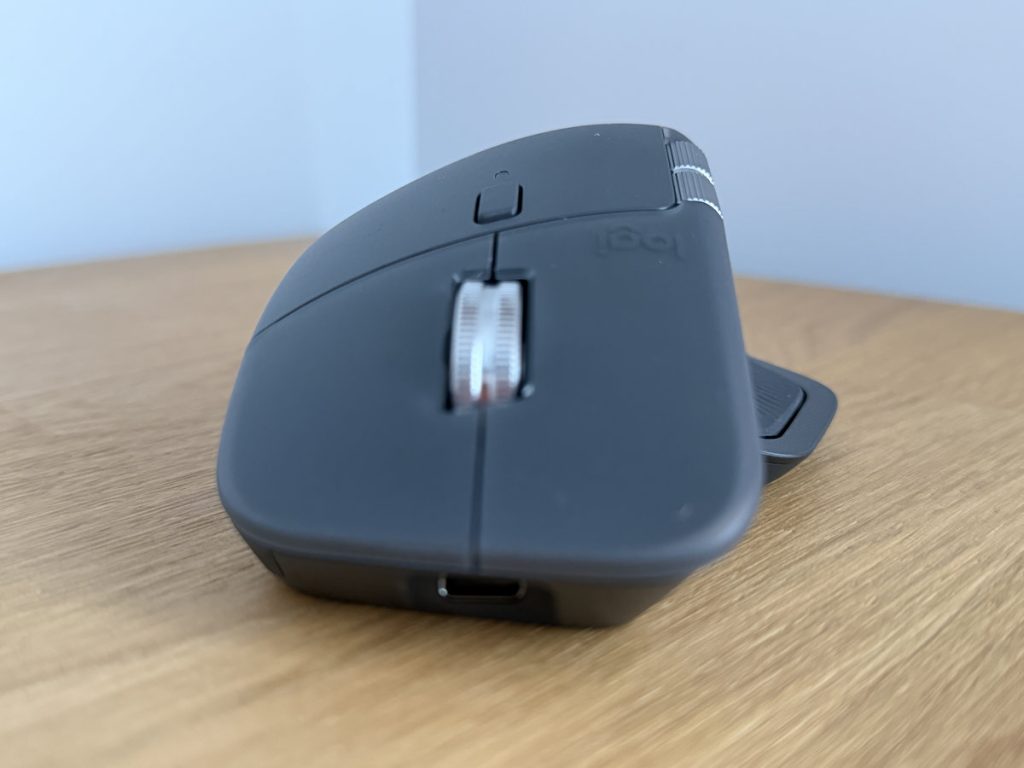 MX Master 4 12 MX Master 4 12