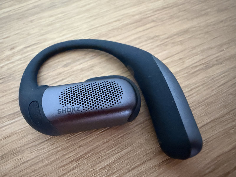 Shokz OpenFit Pro 1 Shokz OpenFit Pro 1