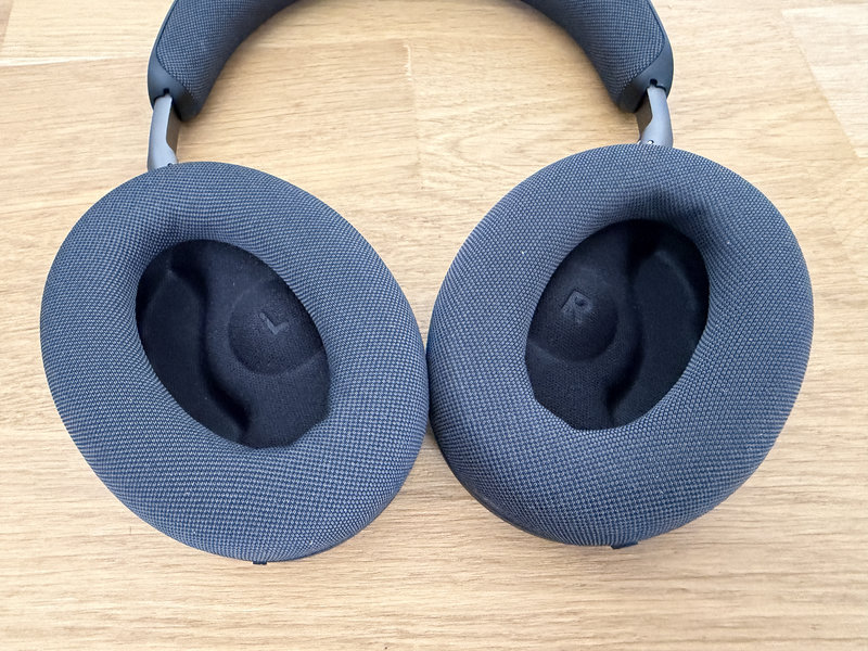 Jabra Evolve3 85 9 Jabra Evolve3 85 9
