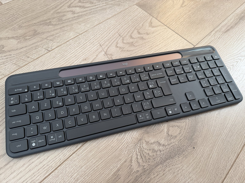 Logitech Signature Slim Solar K980 3 Logitech Signature Slim Solar K980 3