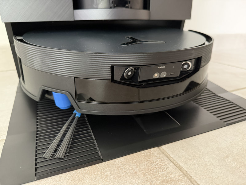 Ecovacs Deebot X12 OmniCyclone 25 1 Ecovacs Deebot X12 OmniCyclone 25 1