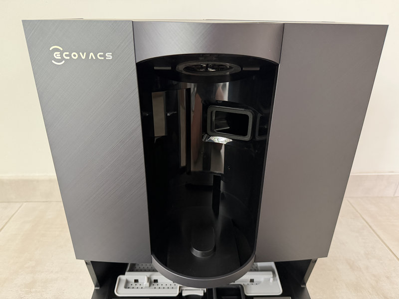 Ecovacs Deebot X12 OmniCyclone 8 Ecovacs Deebot X12 OmniCyclone 8