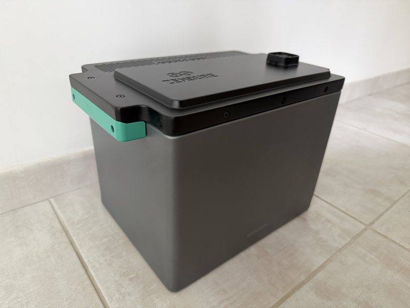Zendure Solarflow 2400 Pro 12 1 Zendure Solarflow 2400 Pro 12 1