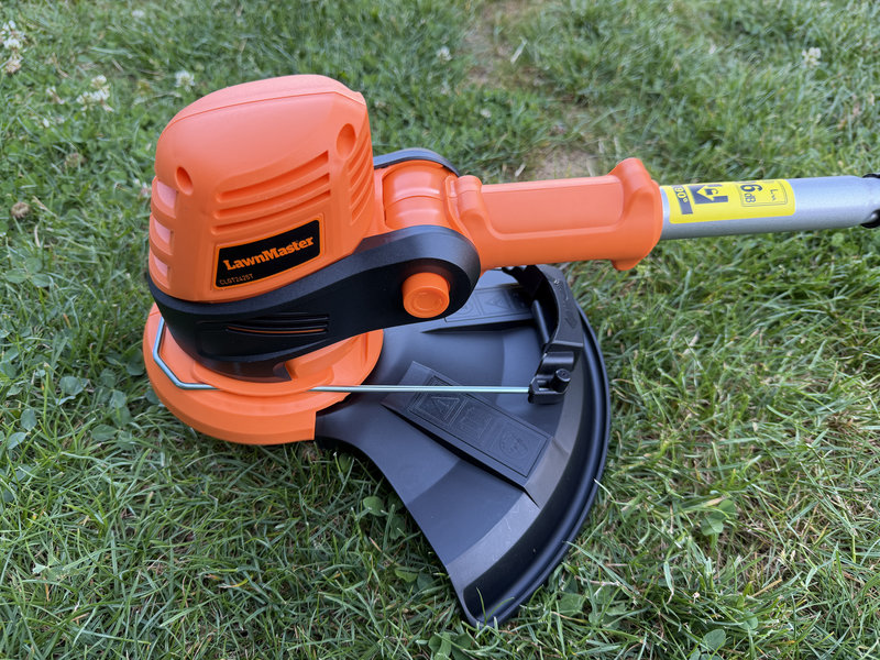 LawnMaster OcuMow DM16 300 5 LawnMaster OcuMow DM16 300 5