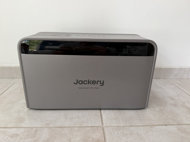 Jackery SolarVault 3 Pro Max 2 1 Jackery SolarVault 3 Pro Max 2 1