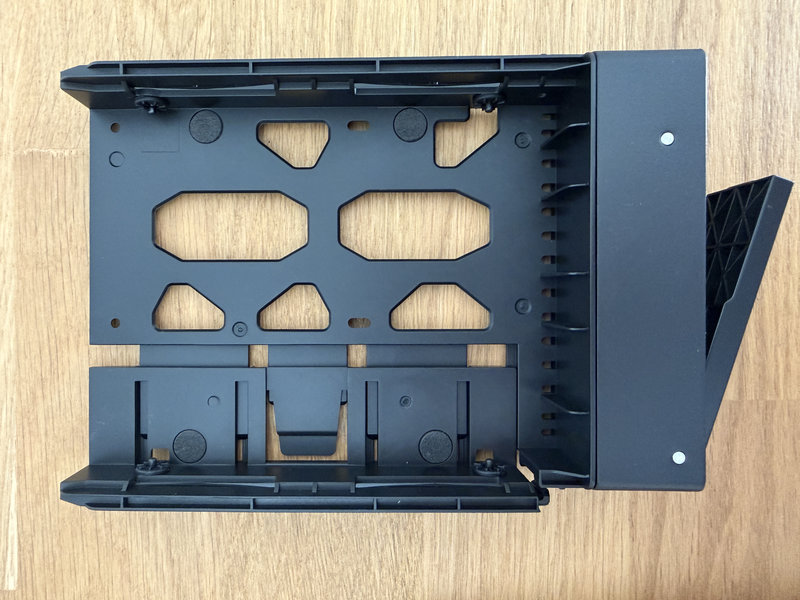 UGREEN NASync DXP2800 GT 12 UGREEN NASync DXP2800 GT 12