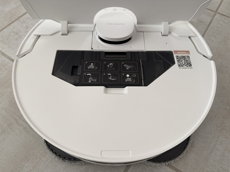 Mova E50 Pro Ultra 9 Capot ouvert du Mova E50 Pro Ultra, bac à poussière retiré